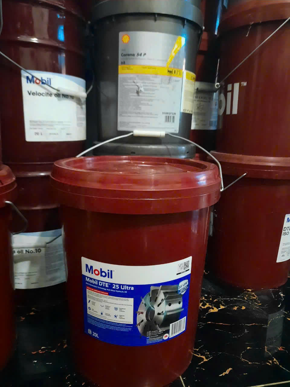 dầu thủy lực Mobil